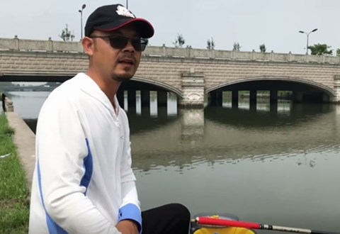 户外老曹 夏天钓深水 钓浅水哪个比较好 [视频]
