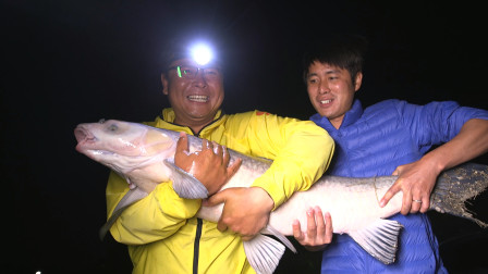 猎青第三季22  美景钓场 喜获标鱼青鱼 [视频]