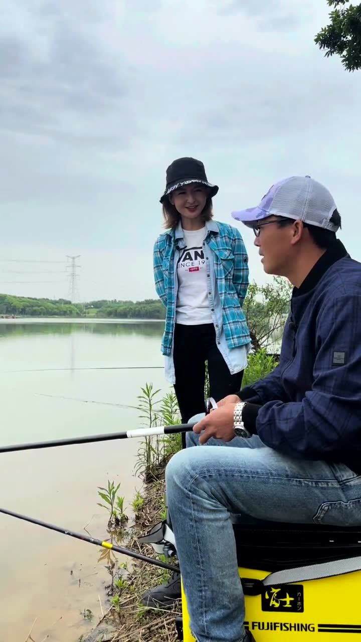 刘志强来钓鱼  溧阳第二站，轻松几招避开白条钓大鲫 [视频]