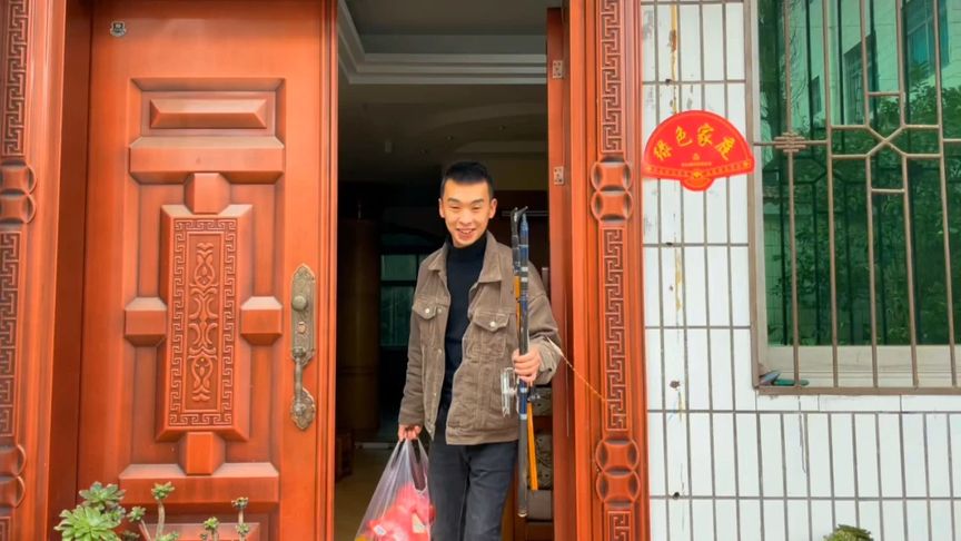 二毛荒野垂钓生活 前往贵州冬钓大板鲫 [视频]