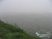 雾天闲钓荆州大湖-鲫鱼鳊鱼其上钩