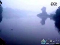 使用饮料瓶、海竿浮钓草鱼全过程 [视频]