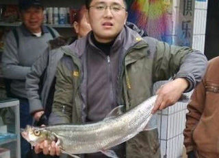 新年长湖首战野钓 斩获6斤大翘嘴16斤板鲫
