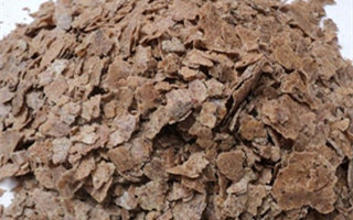 花生枯钓鱼制饵打窝的用法技巧