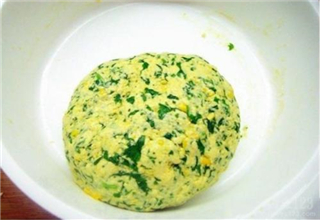 在江河水库中野钓草鱼的窝饵配方