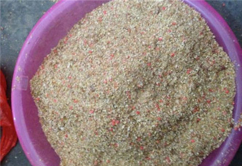 钓鲫鲤草鱼鲢鳙的经典窝料配方