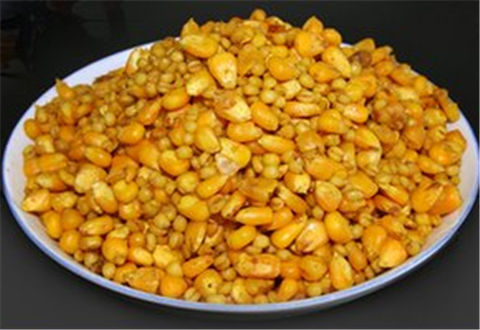 分享一款诱鱼效果超强的玉米窝料配方