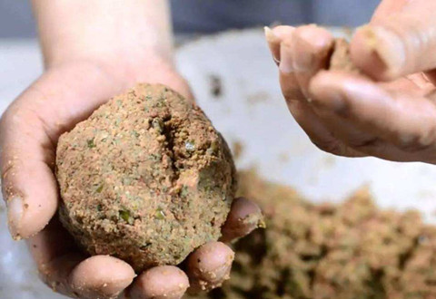 手把手教你怎样开饵,少走一些弯路