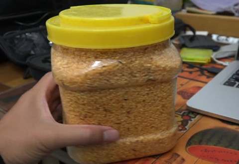 白条杀手 冬钓鲫鱼 酒米制作教学 简单有效 [视频]