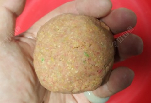 自制饵料配方酒米窝,诱鱼效果真不错
