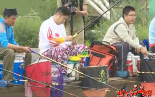 《黑坑江湖》第三季 第15集 黑坑持久战（上）[视频]