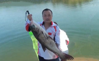 游钓江湖之中国行22 升钟湖挑战大鲢鳙 [视频]