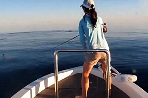 深海船钓 美女飞蝇钓金枪鱼 [视频]