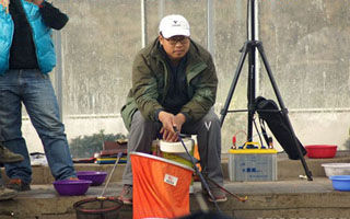 黑坑冬钓鲫鱼的六个技巧