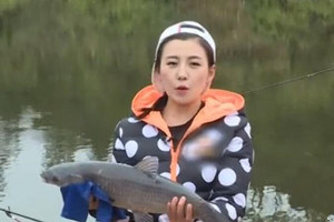 《江湖行》冷雨秘钓吉安城 磨盘水库觅大青 [视频]