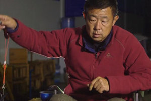 游钓中国第一季62集：百色历险 大毛落水带病筏钓刀鱼 [视频]