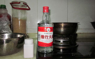 浅谈钓鱼小药“酒”的用法技巧