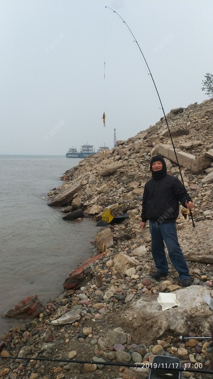 长江小钓黄颡鱼-体验不打窝钓法