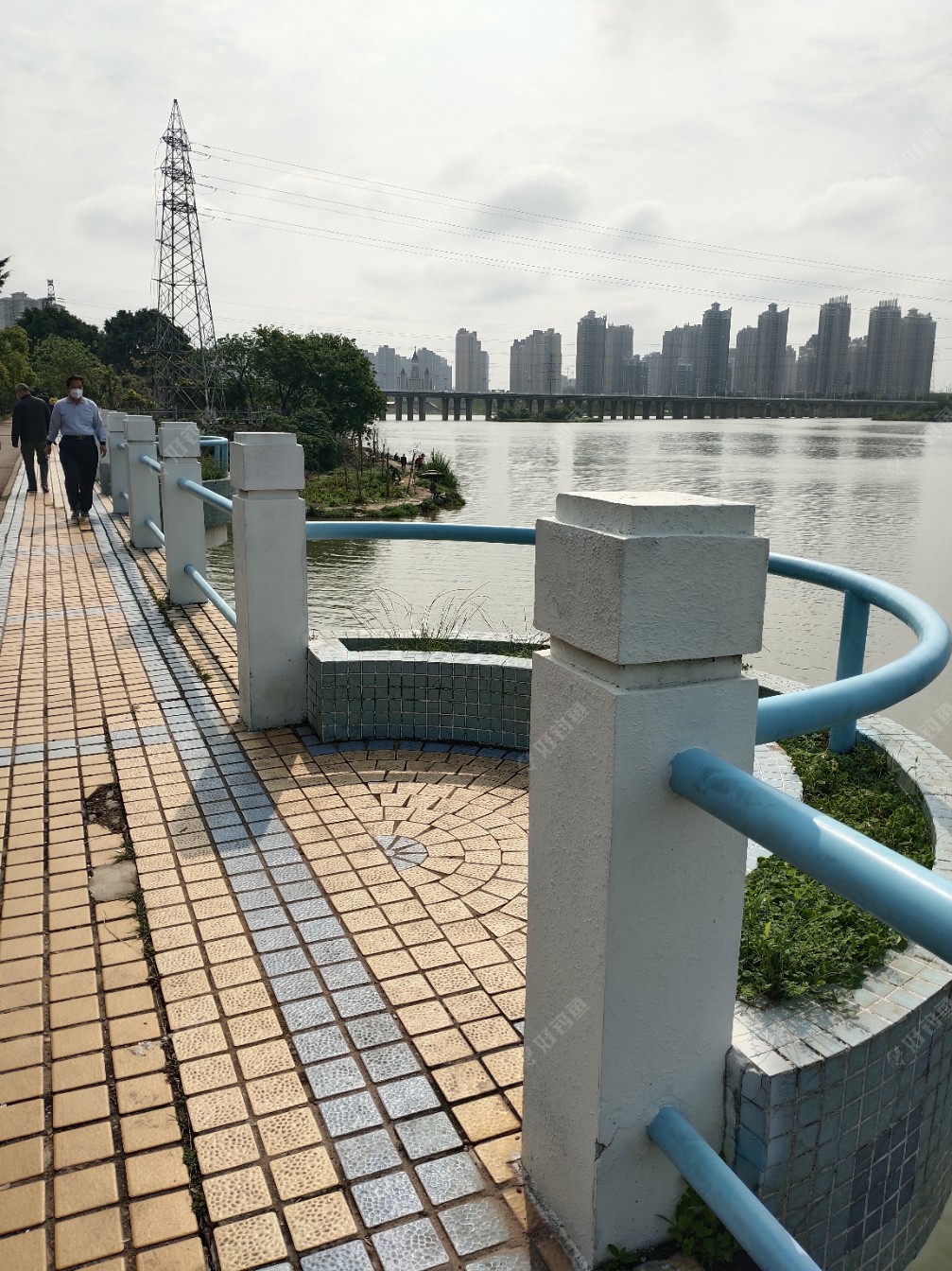 没事儿找寻新钓点，感慨万千